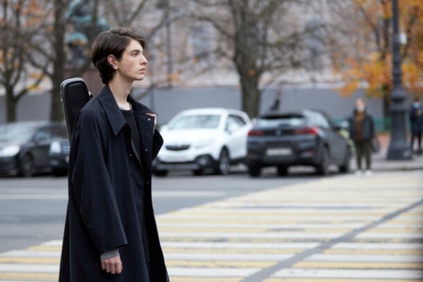 Школа, комплексы и любовь: 10 сериалов, которые стоит посмотреть, пока вы молоды