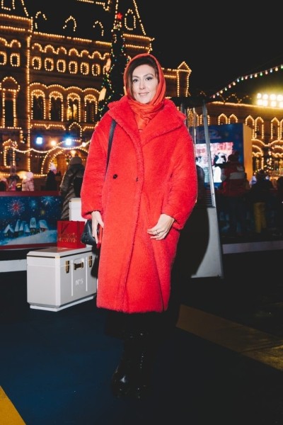 Дмитрий Песков, Ксения Собчак, Юлия Пересильд и другие звездные гости открытия ГУМ-катка