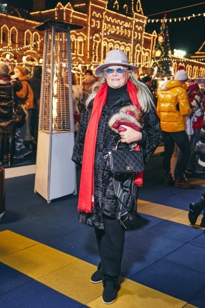 Дмитрий Песков, Ксения Собчак, Юлия Пересильд и другие звездные гости открытия ГУМ-катка