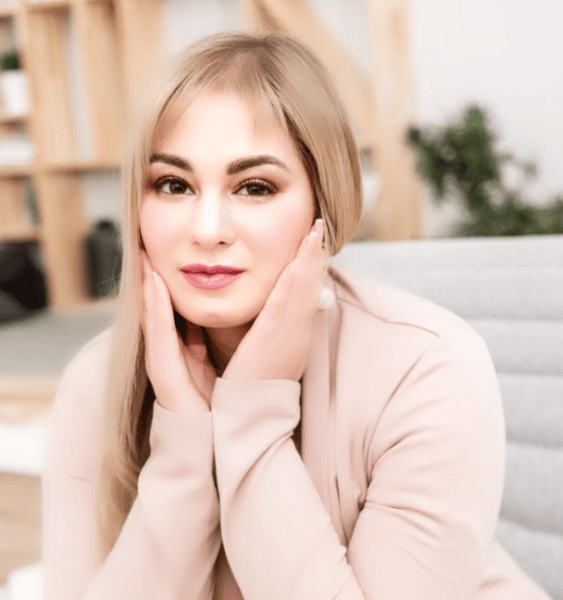 Спасти Новый год: 6 SOS-ситуаций, которые могут случиться в праздники с каждым, и как их избежать