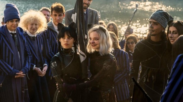 10 крутых пасхалок в «Уэнсдэй», которые вы могли не заметить 