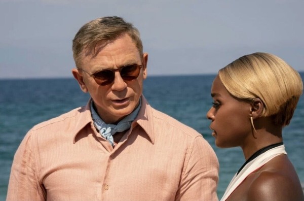 «Достать ножи 2: Стеклянная луковица»: Рецензия Киноафиши «Достать ножи 2: Стеклянная луковица»: Рецензия Киноафиши