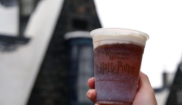 Сливочное пиво из «Гарри Поттера»: 4 волшебных рецепта для праздников