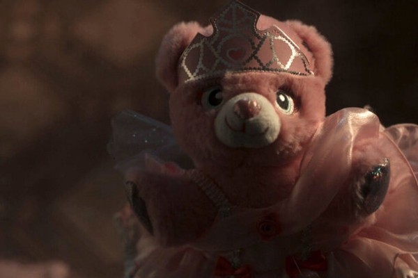 16 незабываемых подарков на Новый год в стиле героев культовых сериалов