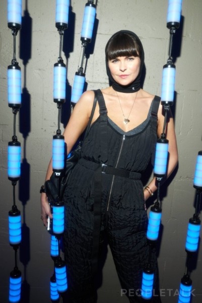 Тимати отдыхает в компании участниц «Холостяка» на закрытой вечеринке, организованной VK Тимати отдыхает в компании участниц «Холостяка» на закрытой вечеринке, организованной VK