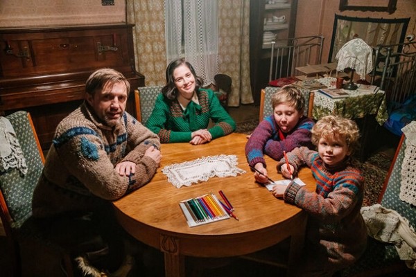 Семейное кино: 10 фильмов, которые стоит посмотреть в новогодние каникулы 