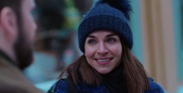 Праздник к нам приходит: 5 сериалов, действие которых происходит в Рождество