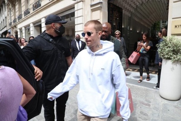 Об этом не говорят: 7 звезд Голливуда, страдавших от зависимостей