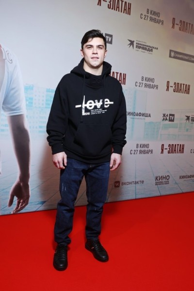 Сергей Игнашевич, Яна Крайнова, Родион Газманов и другие звездные гости премьеры фильма «Я – ЗЛАТАН»