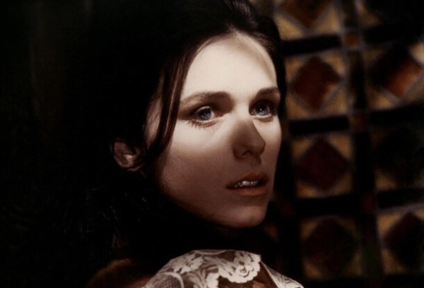 Одержимость, ведьмы и серийные убийцы: 7 жутких испанских фильмов ужасов Одержимость, ведьмы и серийные убийцы: 7 жутких испанских фильмов ужасов