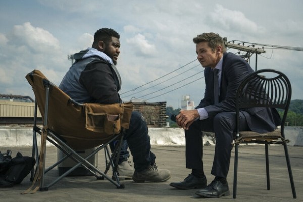 Что смотреть на выходных: «Одни из нас», «Мэйфейрские ведьмы» с Александрой Даддарио и экшен про викингов 