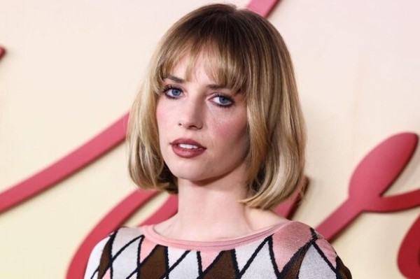 Мама с папой постаралась: 8 nepo-актеров, которые попали в кино благодаря родителям Мама с папой постаралась: 8 nepo-актеров, которые попали в кино благодаря родителям