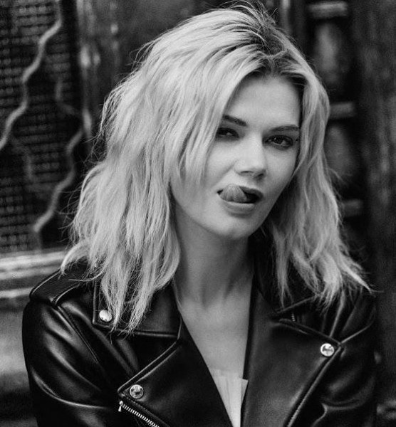 «Я же все делала правильно, почему мной воспользовались?»: колумнист Peopletalk Ника Набокова об опасности марафонов желаний