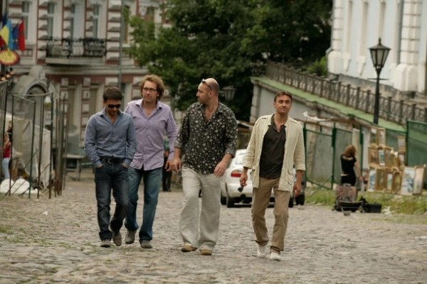 8 современных российских комедий, заслуживших зрительскую любовь 8 современных российских комедий, заслуживших зрительскую любовь