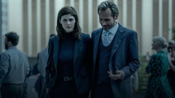 «Мэйфейрские ведьмы»: Рецензия Киноафиши