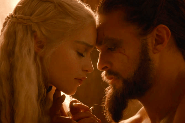 You want the moon? Just say the word! 5 необычных признаний в любви из кино 