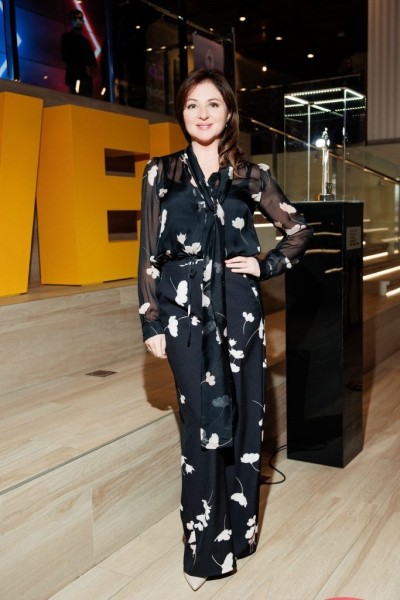 Ксения Собчак, Иван Ургант, Юлия Пересильд и другие на церемонии вручения Национальной премии в области веб-индустрии