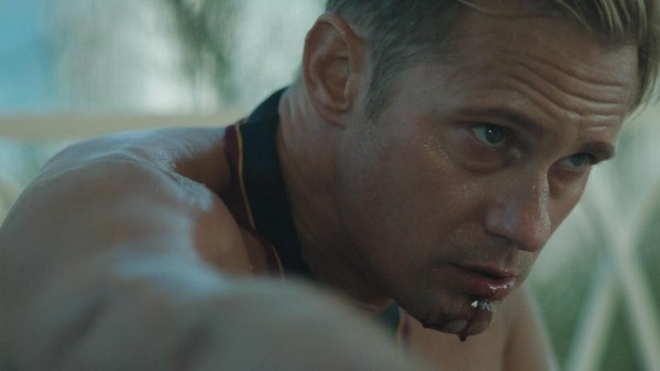 «Бескрайний бассейн»: Рецензия Киноафиши