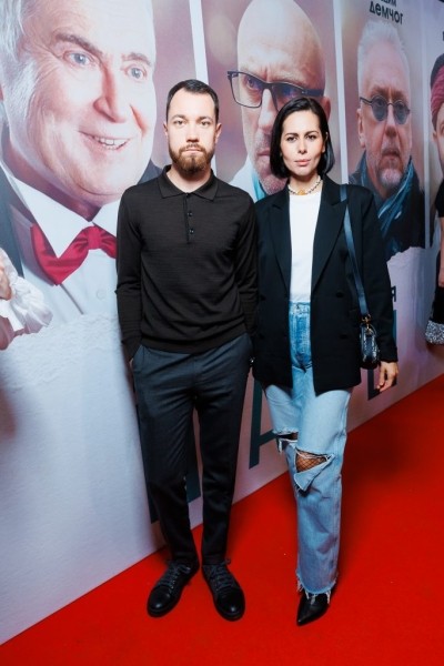 Воссоединение «Бригады»: Сергей Безруков и Дмитрий Дюжев на премьере фильма «Папы» Воссоединение «Бригады»: Сергей Безруков и Дмитрий Дюжев на премьере фильма «Папы»