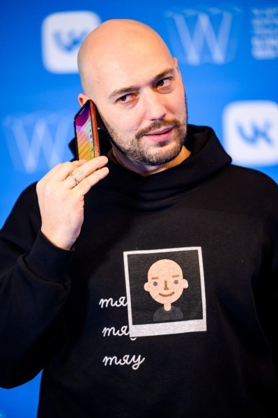 Ксения Собчак, Иван Ургант, Юлия Пересильд и другие на церемонии вручения Национальной премии в области веб-индустрии