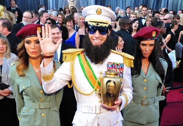 Пощечина на сцене и украденные статуэтки: 10 главных скандалов за всю историю «Оскара»