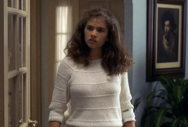 Сестры по выживаемости: 7 главных «последних девушек» в истории фильмов ужасов Сестры по выживаемости: 7 главных «последних девушек» в истории фильмов ужасов