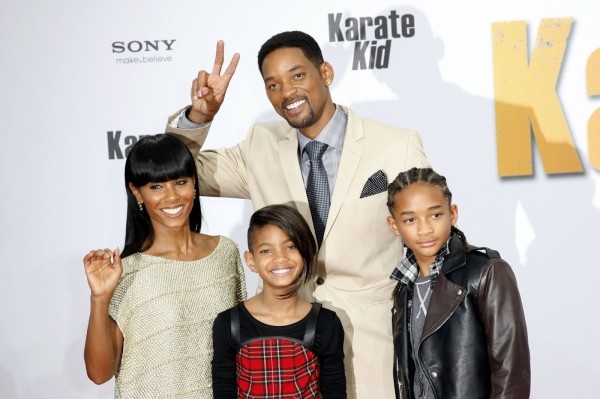 Пощечина на сцене и украденные статуэтки: 10 главных скандалов за всю историю «Оскара»