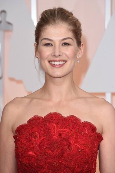 Лучшие бьюти-образы за всю историю премии «Оскар» Лучшие бьюти-образы за всю историю премии «Оскар»