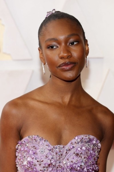 Лучшие бьюти-образы за всю историю премии «Оскар» Лучшие бьюти-образы за всю историю премии «Оскар»