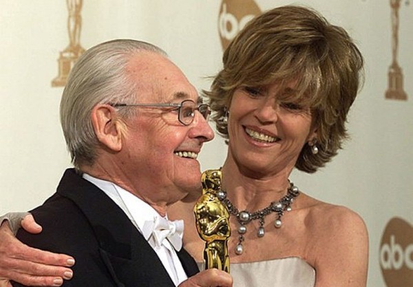 Пощечина на сцене и украденные статуэтки: 10 главных скандалов за всю историю «Оскара»