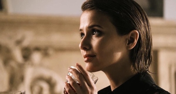 «Жить жизнь»: Рецензия Киноафиши