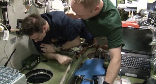 Через тернии к звездам: 5 фильмов, снятых в космосе Через тернии к звездам: 5 фильмов, снятых в космосе