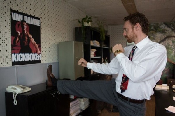 Собака, пленочный фотоаппарат и «Храброе сердце»: как 90-е годы вспоминают создатели сериала «Мир! Дружба! Жвачка!»