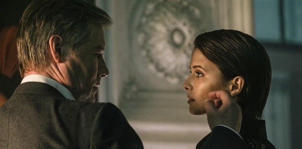 «Жить жизнь»: Рецензия Киноафиши