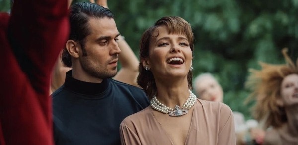 «Жить жизнь»: Рецензия Киноафиши