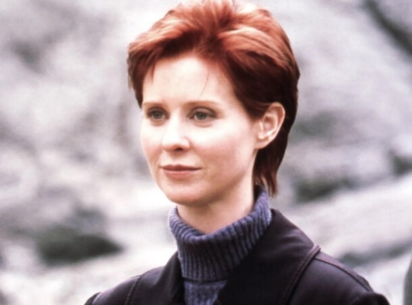 Духи мечты для Кэрри и антиэйдж-сыворотка для Саманты: косметика, которую бы выбрали героини «Секса в большом городе» Духи мечты для Кэрри и антиэйдж-сыворотка для Саманты: косметика, которую бы выбрали героини «Секса в большом городе»