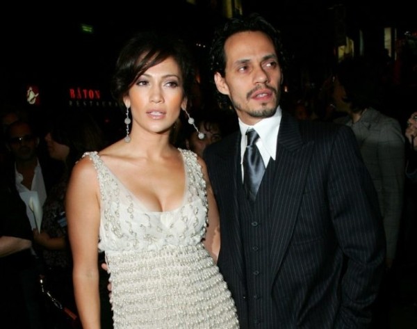 Не смогла пройти мимо: как Дженнифер Лопес отреагировала на помолвку своего бывшего мужа Марка Энтони