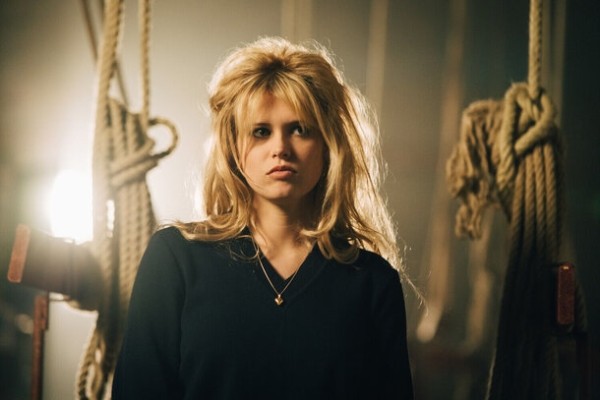 Что смотреть на выходных: новый сериал Marvel и продолжение истории Кэрри Брэдшоу Что смотреть на выходных: новый сериал Marvel и продолжение истории Кэрри Брэдшоу