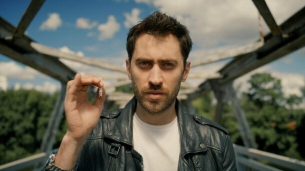 5 причин посмотреть новый сериал «Райцентр»: очень странные дела в Вармалее 5 причин посмотреть новый сериал «Райцентр»: очень странные дела в Вармалее