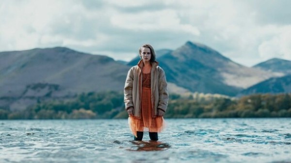 Что смотреть на выходных: Шайя ЛаБаф в роли священника, финал «Манифеста» и сериал от создателей «Эйфории»