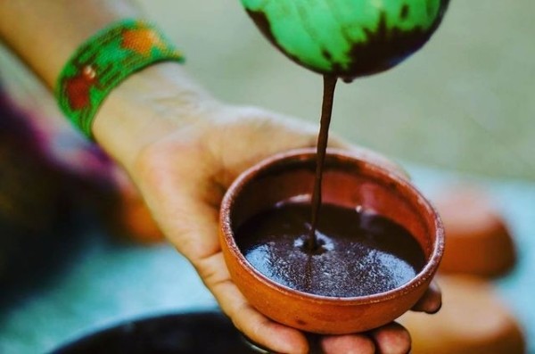 Экскурсия в ад: что такое обряд аяваски и почему его пробуют звезды Экскурсия в ад: что такое обряд аяваски и почему его пробуют звезды