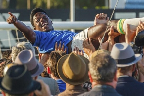 До финального свистка: 12 спортивных фильмов, которые мотивируют не сдаваться До финального свистка: 12 спортивных фильмов, которые мотивируют не сдаваться