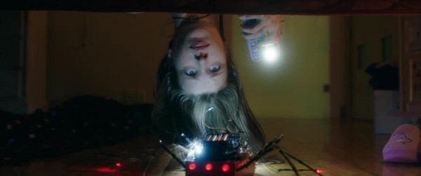 «Голова-жестянка»: Рецензия Киноафиши