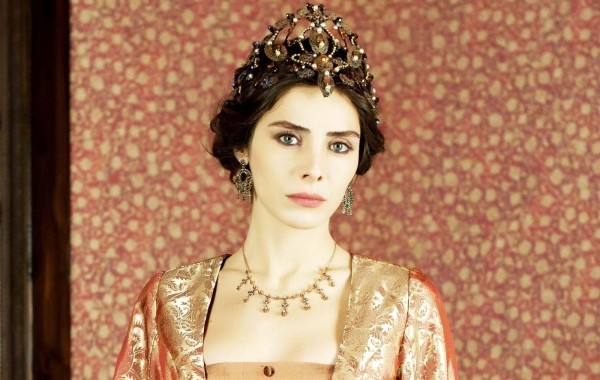 Чему стоить поучиться у главных героинь «Великолепного века»