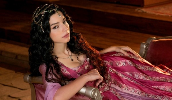 Чему стоить поучиться у главных героинь «Великолепного века»