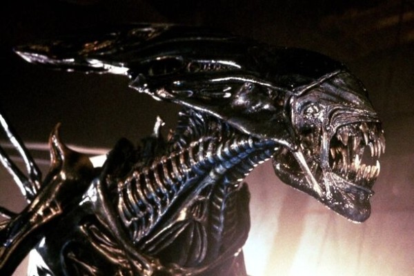 От «Зловещих мертвецов» до «Чужих»: хоррор-сиквелы, превзошедшие оригиналы