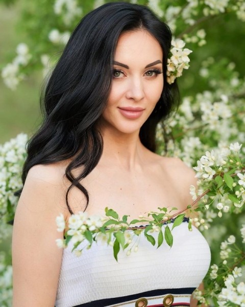 Россиянка стала победительницей конкурса «Миссис Вселенная - 2021» Россиянка стала победительницей конкурса «Миссис Вселенная - 2021»