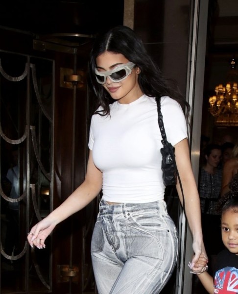 Дочки-матери: дабл-дрессинг Кайли Дженнер и Сторми – лучшее, что ты увидишь за сегодня