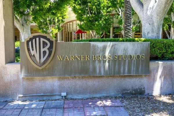 Гид по забастовкам в Голливуде: 7 случаев, когда индустрия страдала из-за протестов Гид по забастовкам в Голливуде: 7 случаев, когда индустрия страдала из-за протестов