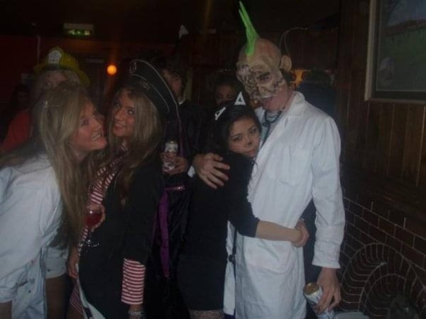 Личный архив: Саша Новикова показала, как выглядела в школе